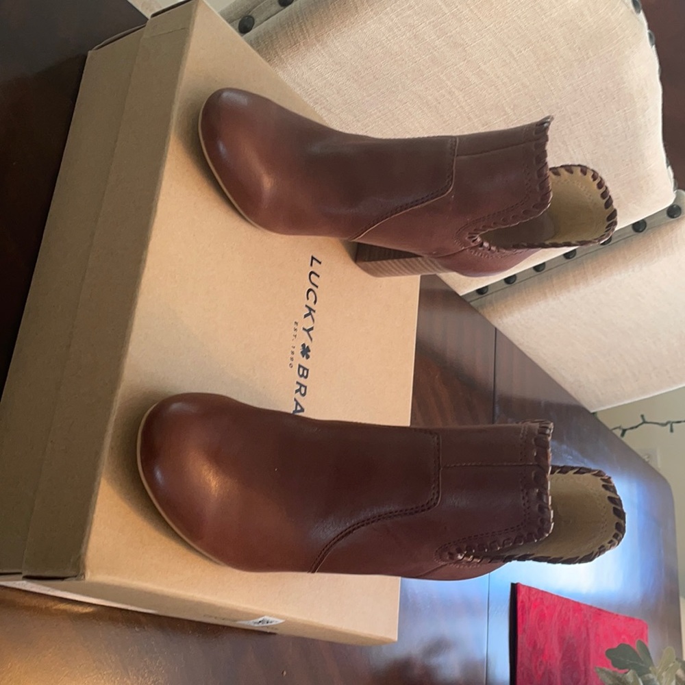 Lucky Brand never used to small. Still in box